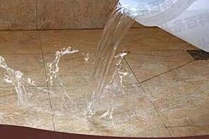 安乡漏水维修 免砸砖防水材料该如何施工